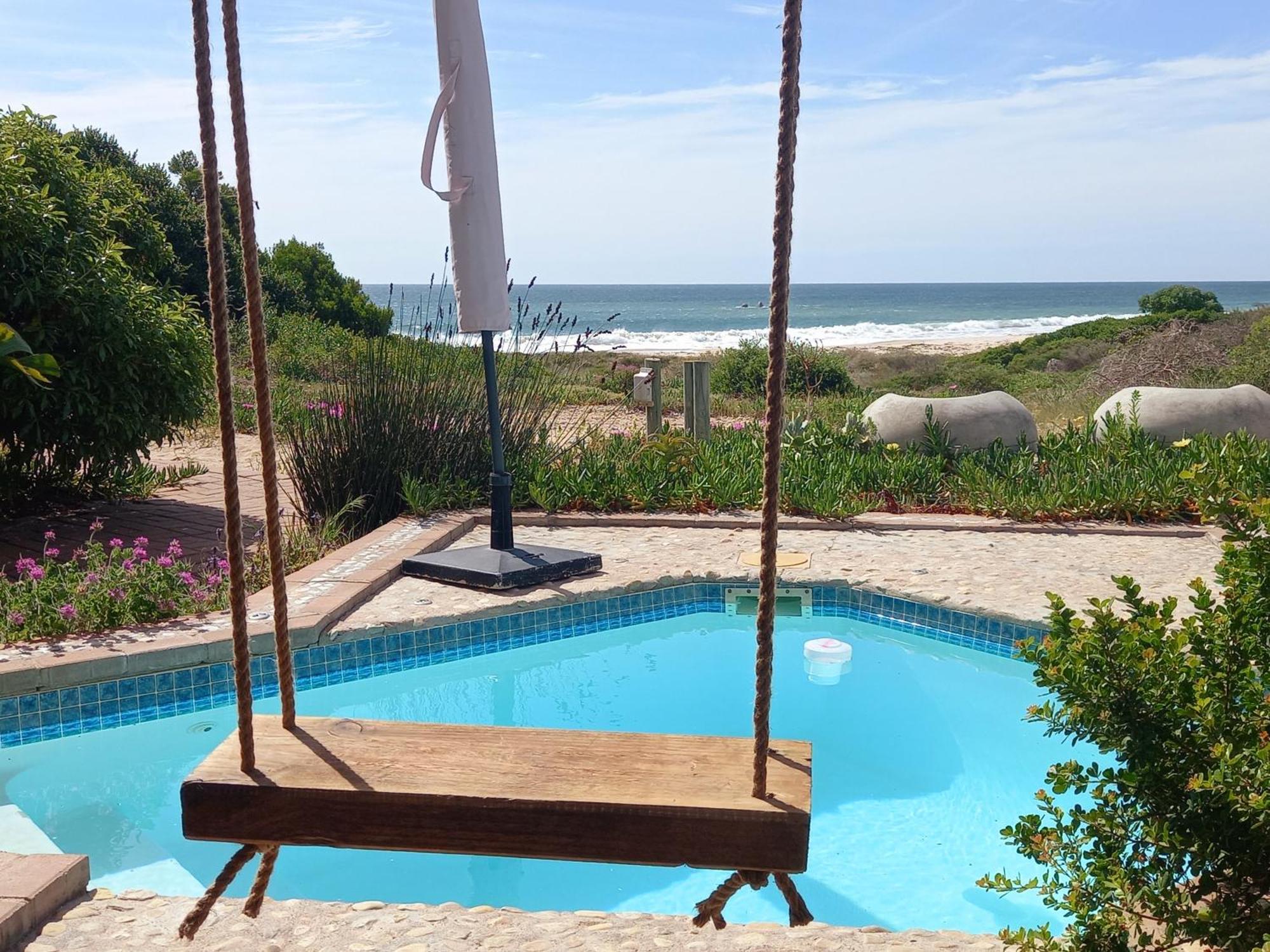 Absolute Beach Accommodation Stompneusbaai Exterior photo