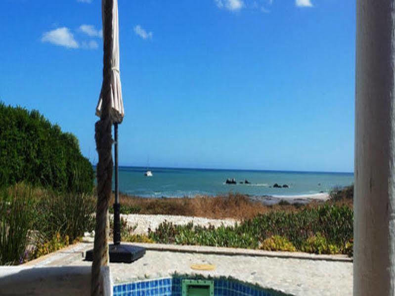 Absolute Beach Accommodation Stompneusbaai Exterior photo